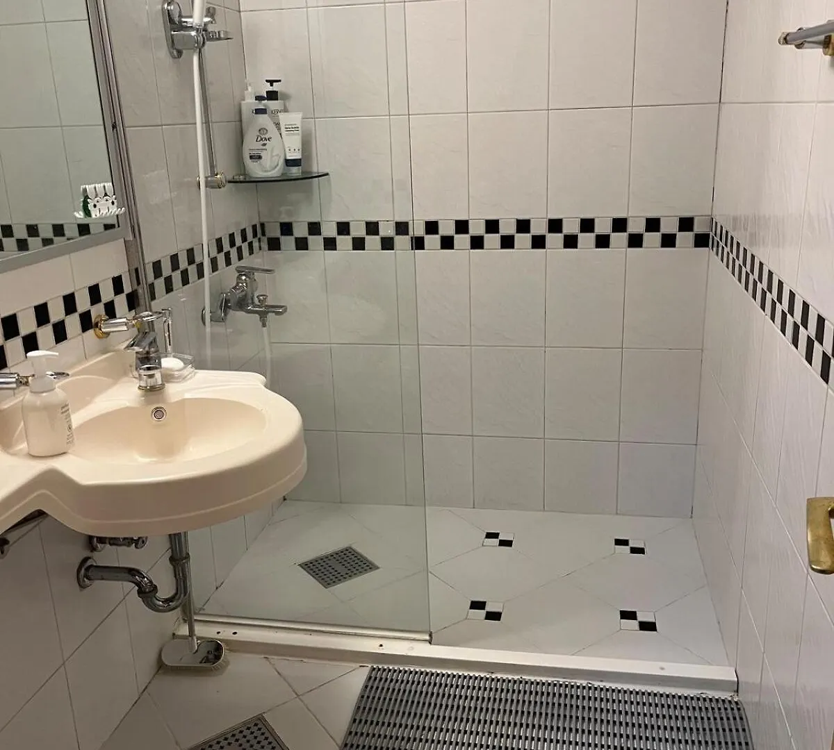 Sweet Home In Hongdae 1 Minute Away Сеул Апартаменты
