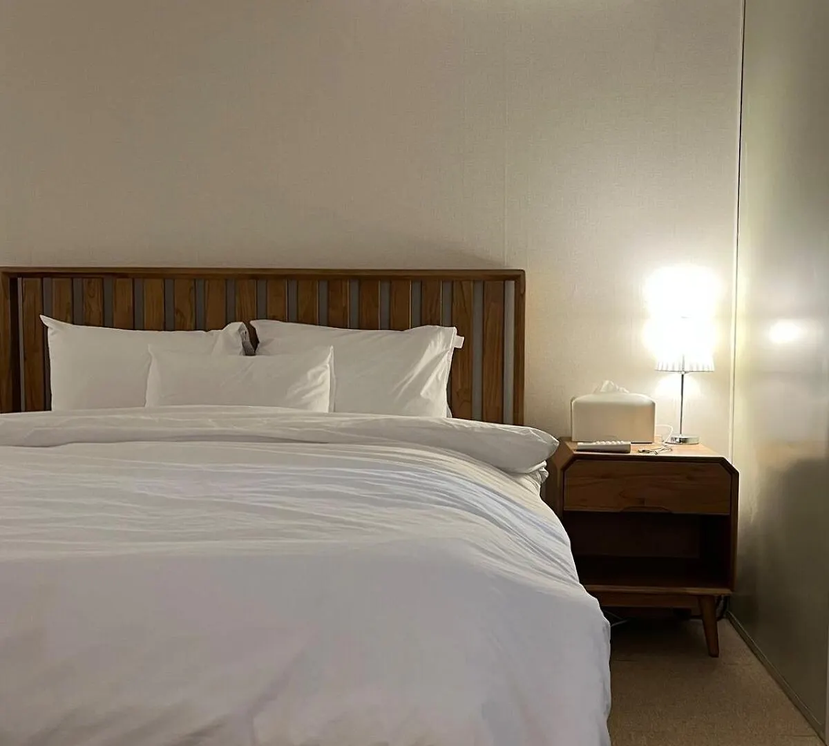 Sweet Home In Hongdae 1 Minute Away Сеул