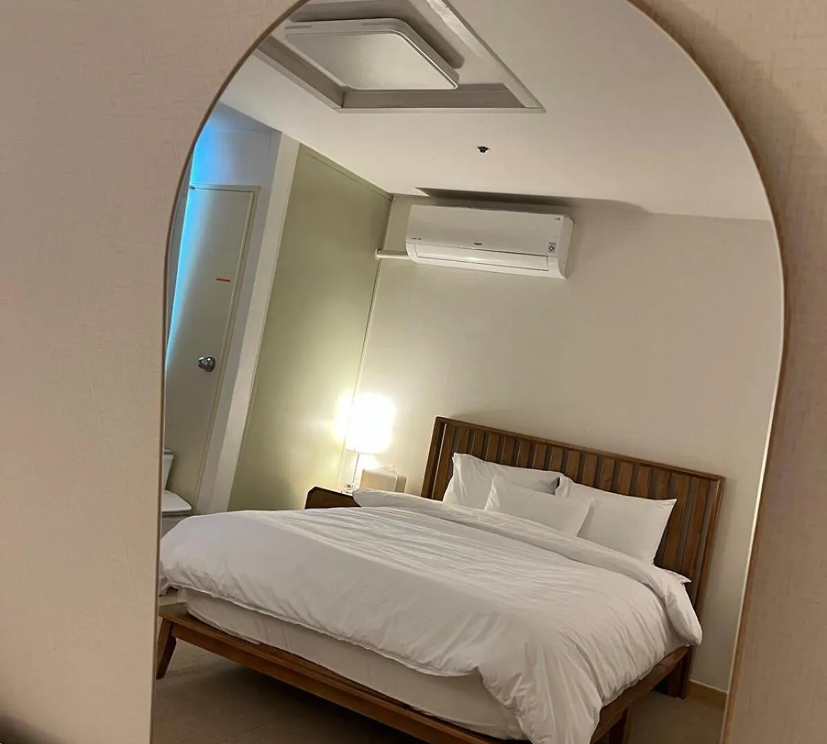 Апартаменты Sweet Home In Hongdae 1 Minute Away Сеул